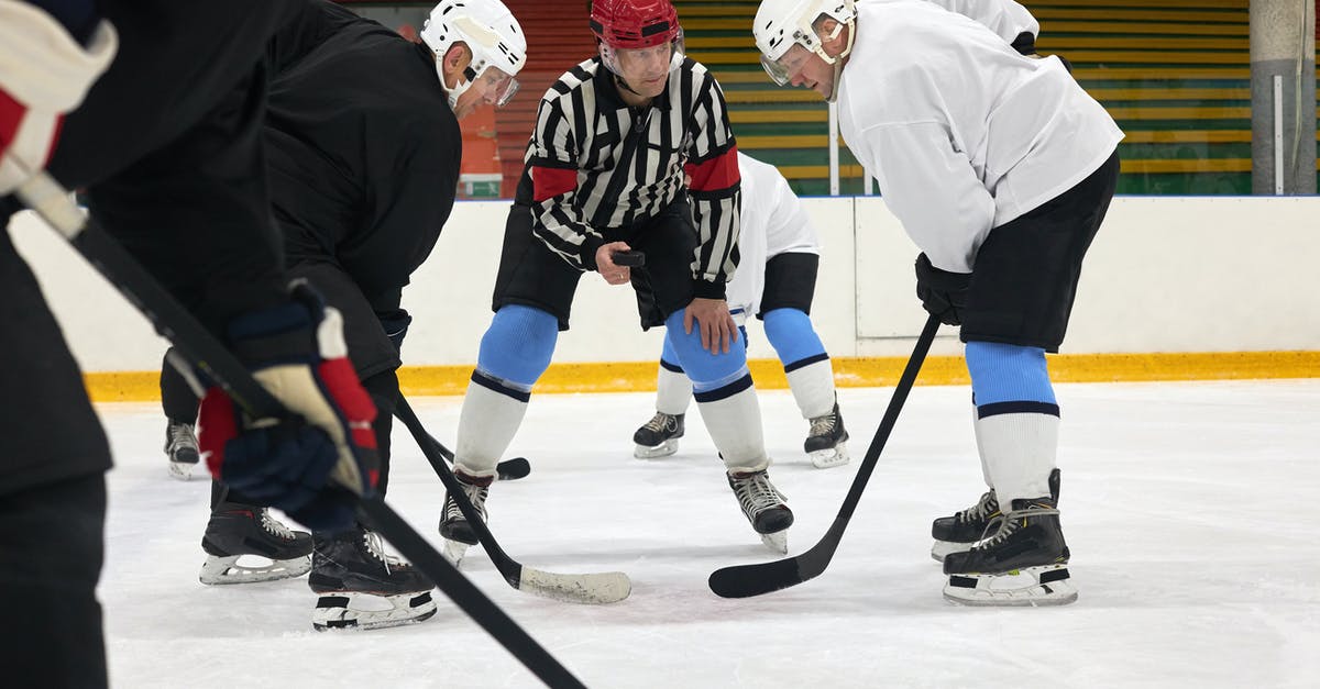 Game crashes when starting - Men Playing Ice Hockey
