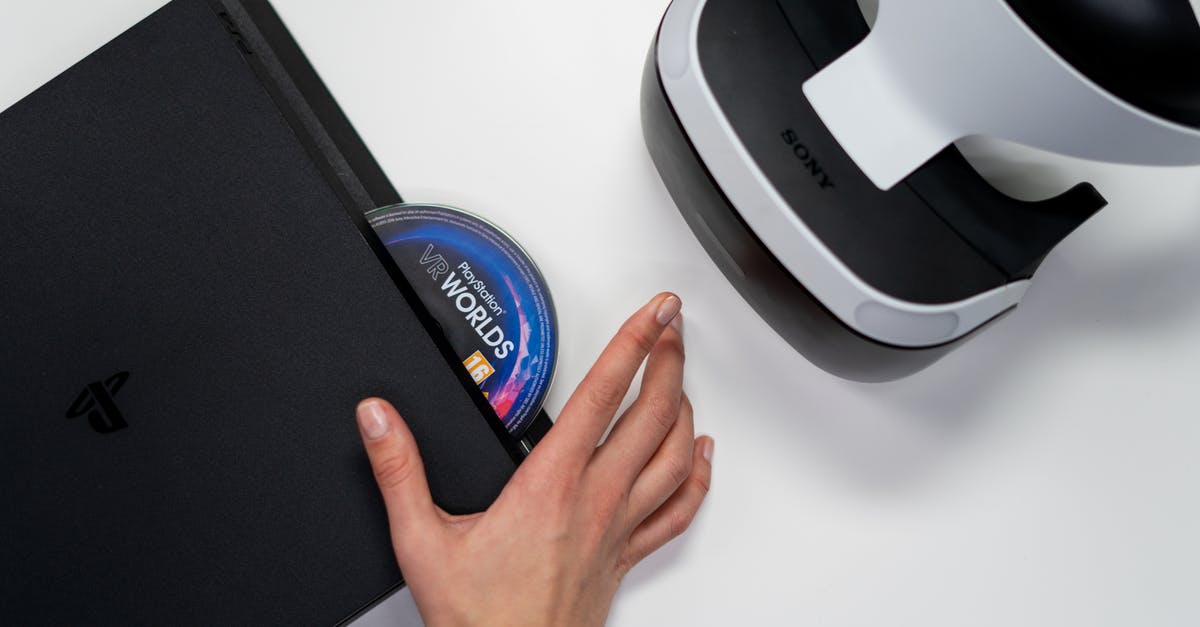 Game Won't Launch from CD - Black and Blue Round Plastic Container