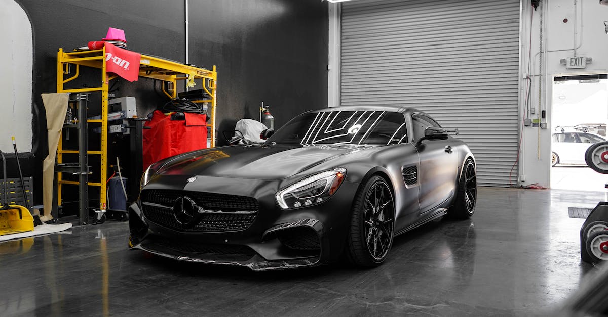 Grand Theft Auto V Setup Tool requires Windows Media Player - Black Mercedes Benz Coupe in a Garage Grand Theft Auto V Setup Tool requires Windows Media Player - Black Mercedes Benz Coupe in a Garage