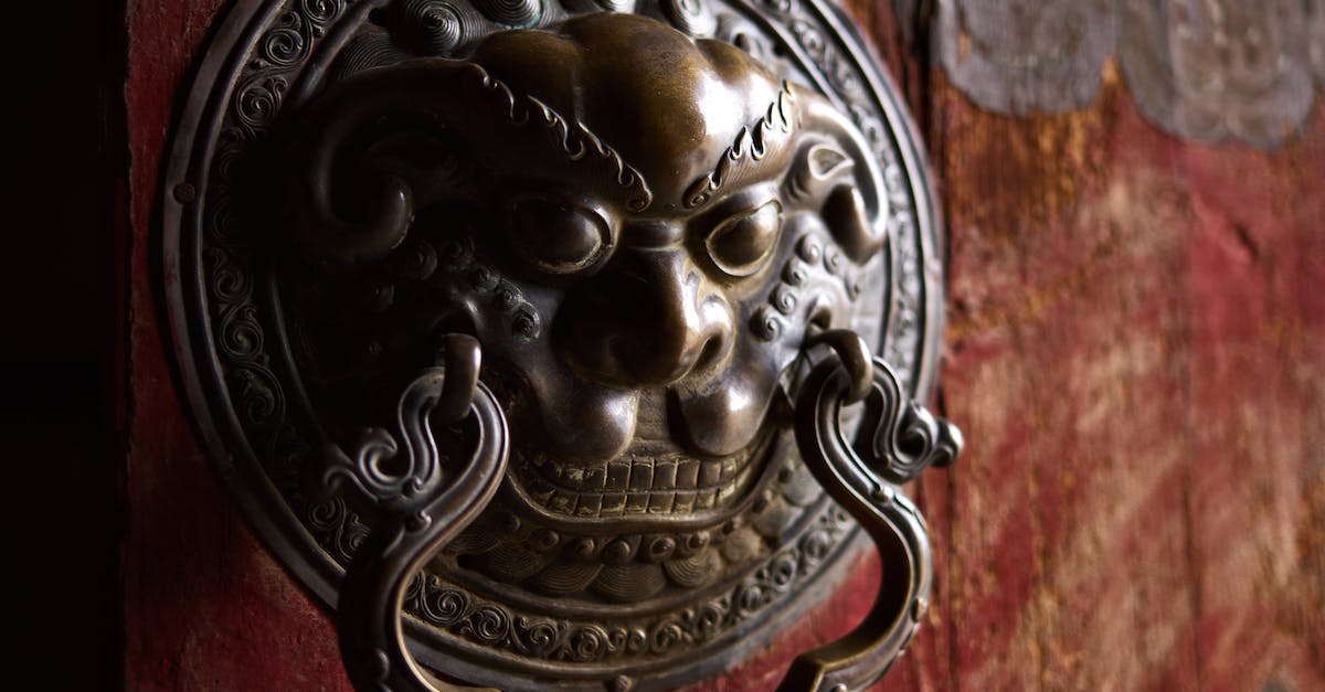 GTA 5: Does the FIB building blow up in the rooftop entry choice? - Ancient door handle on wooden door GTA 5: Does the FIB building blow up in the rooftop entry choice? - Ancient door handle on wooden door