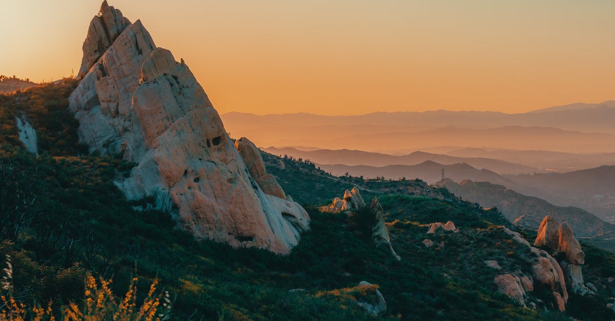 GTA V and the GTA V iFruit app - Brown Rocky Mountain Under White Sky