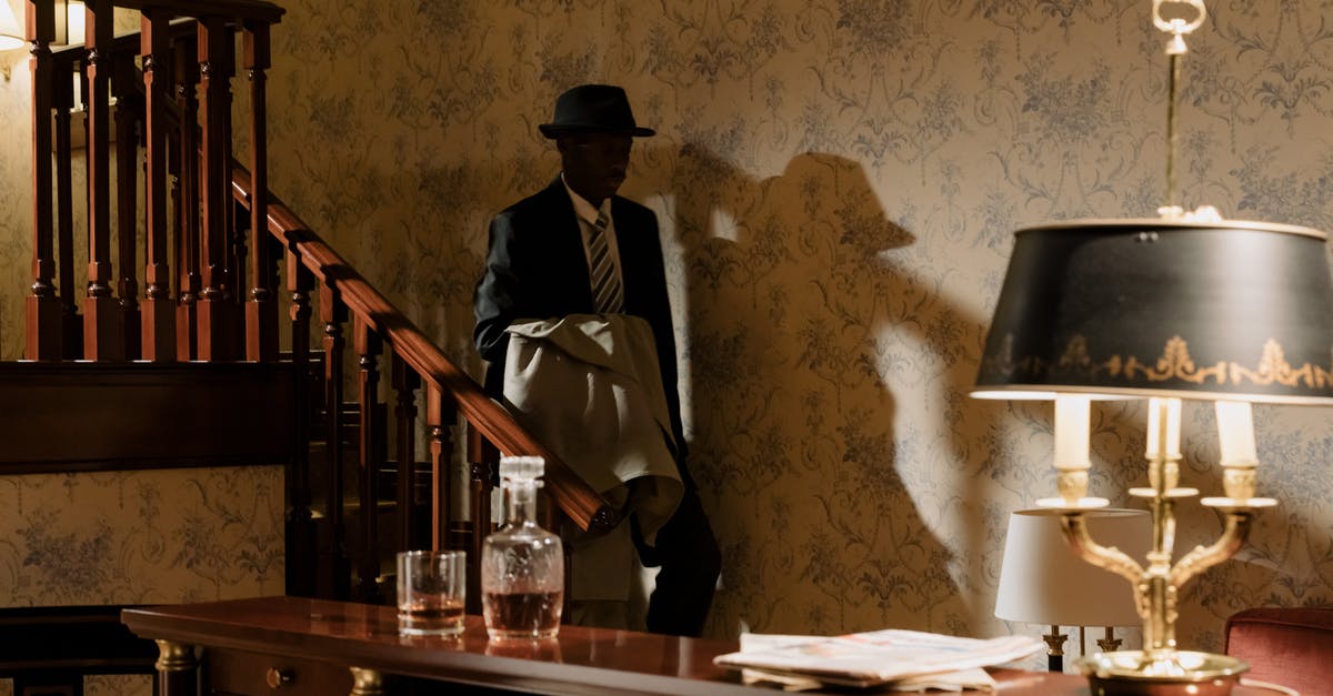 Had any of the heroes experienced the inhabitants of the Cathedral, before arriving in Tristram? - Photo of Detective Arriving Home