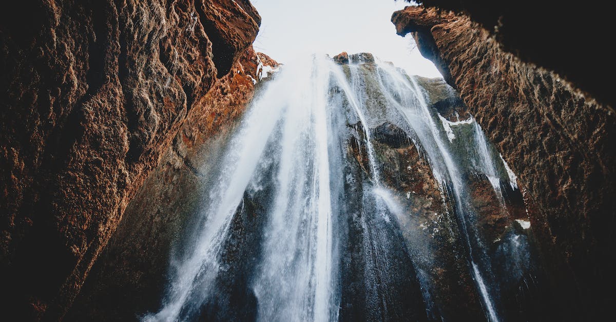 High ping and low FPS when streaming with OBS on Twitch? - Gorgeous huge waterfall in ravine