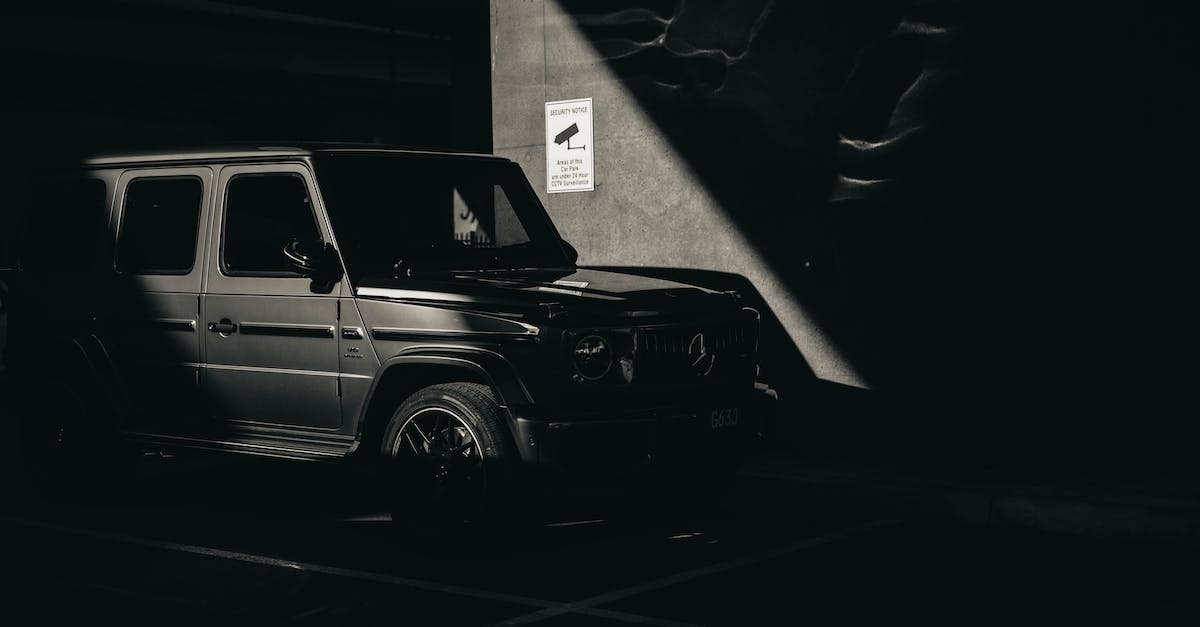 How can I reliably find a police car? - 