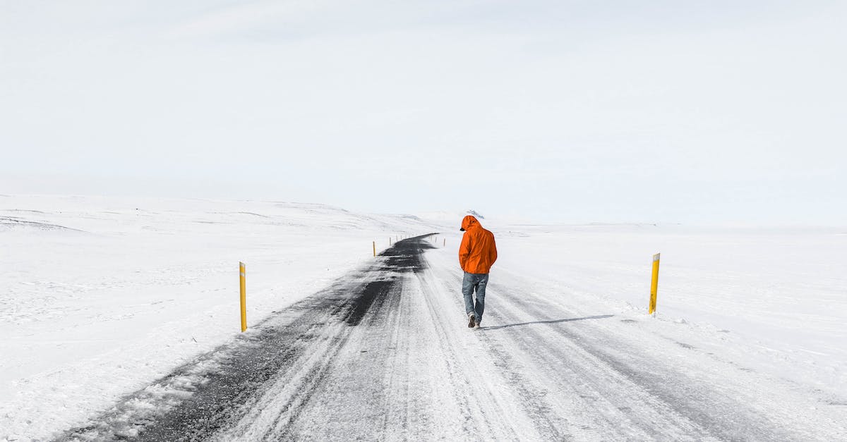 How can I solo the Frost Moon event? - Person Standing on Highway How can I solo the Frost Moon event? - Person Standing on Highway