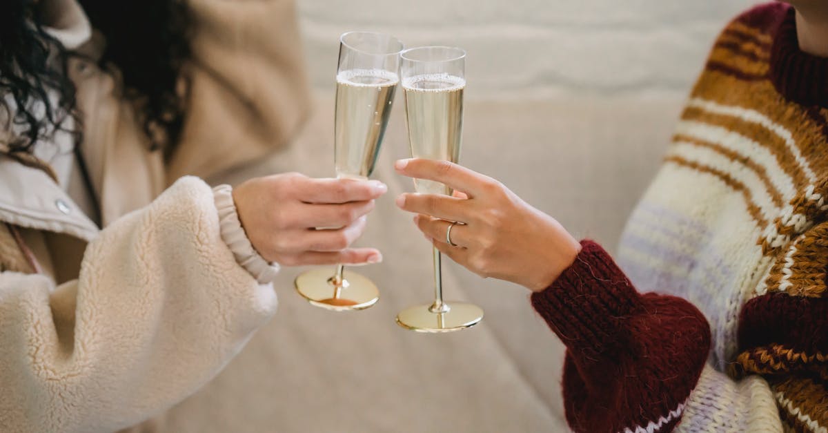 How can I tell if a side event is timed or missable? - Women clinking glasses with champagne in room
