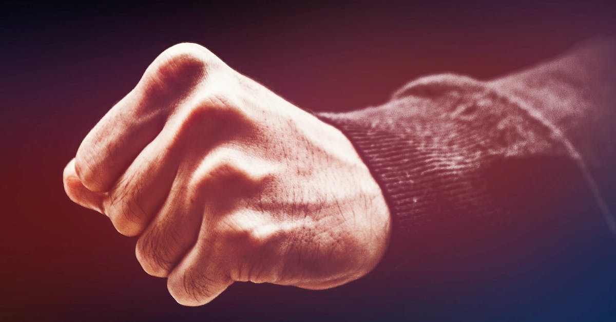How can I win against Finneas in the fist fight? - Left Fist