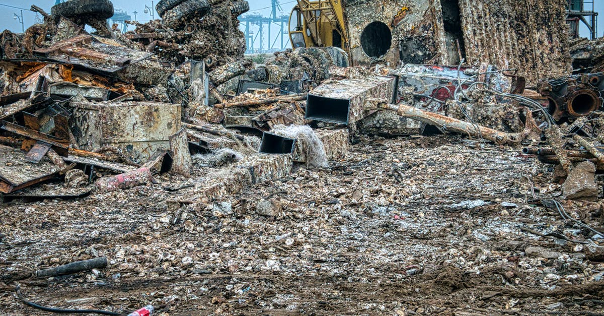 How do damage multipliers stack? - Dirty decaying abandoned junkyard polluting environment