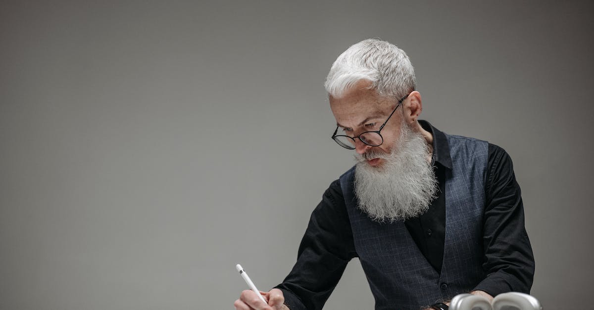 How do I carry my Draw Something contacts from my old iPad to my new iPad? - A Bearded Businessman Drawing on a Tablet with a Stylus How do I carry my Draw Something contacts from my old iPad to my new iPad? - A Bearded Businessman Drawing on a Tablet with a Stylus