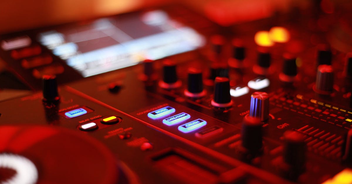 How do I enable the console without it popping up on startup? - Selective Focus Photography of Turned-on Mixing Console How do I enable the console without it popping up on startup? - Selective Focus Photography of Turned-on Mixing Console