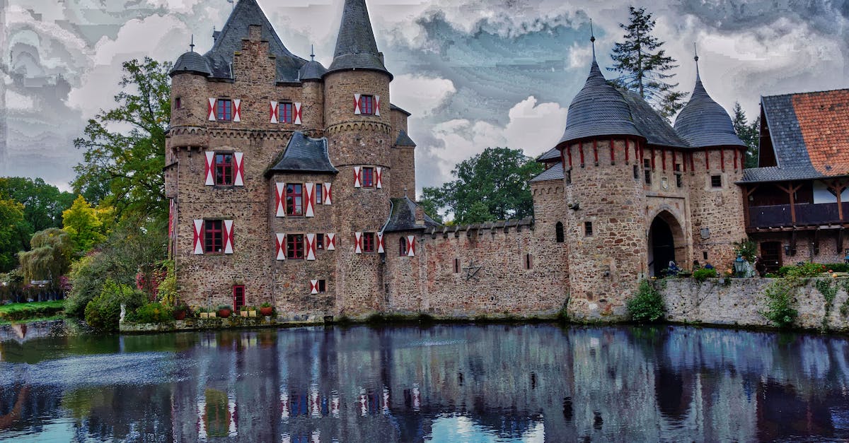 How do I find a river in Dwarf Fortress? - Concrete Castle Beside Body Of Water