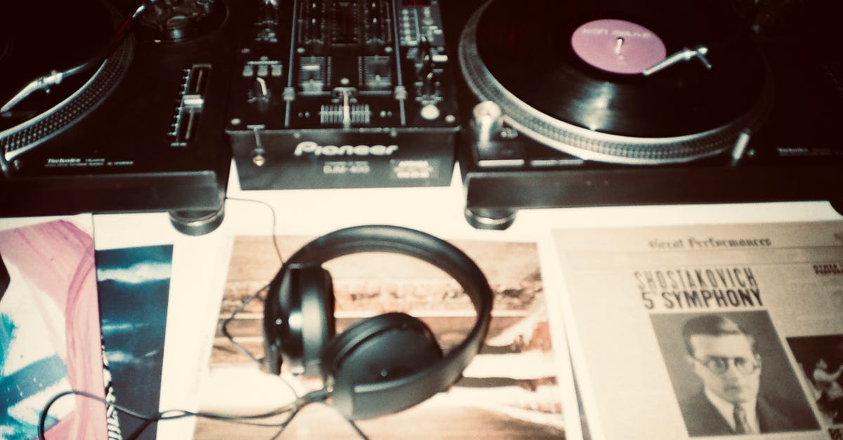 How do I get audio from the GamePad headphone jack? - Black Corded Headphones