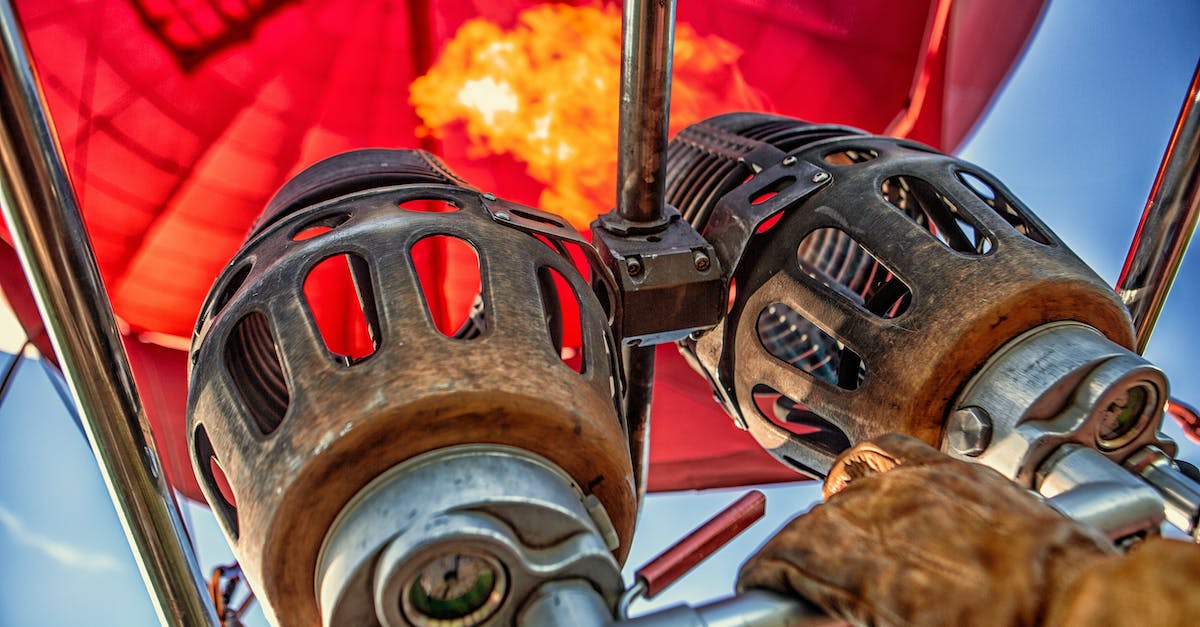 How do I kill Hans Volter? - Red Hot Air Balloon Photo