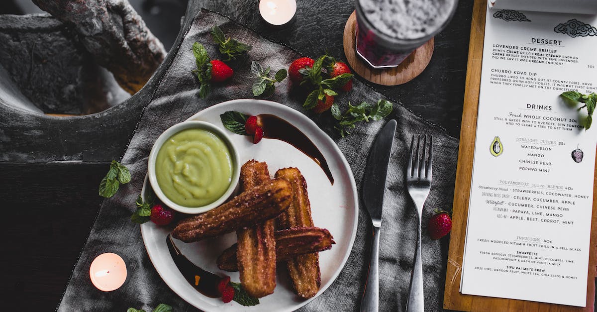How do I leave the Knife & Candle? - Churro with avocado sauce and lavender dessert served on table