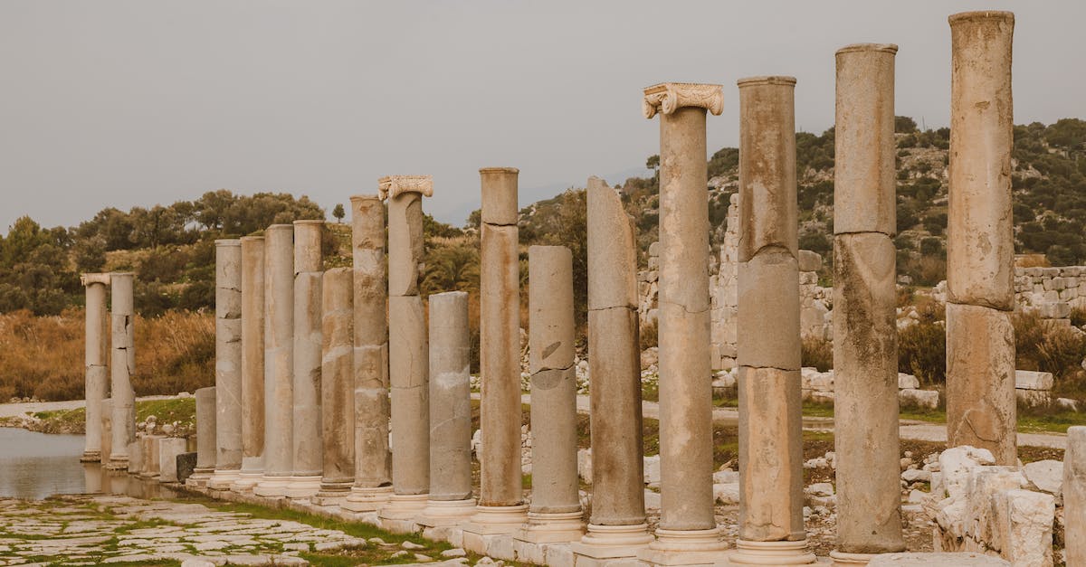 How do I level up in Pillars of Eternity? - Brown Concrete Pillars Lined Up How do I level up in Pillars of Eternity? - Brown Concrete Pillars Lined Up