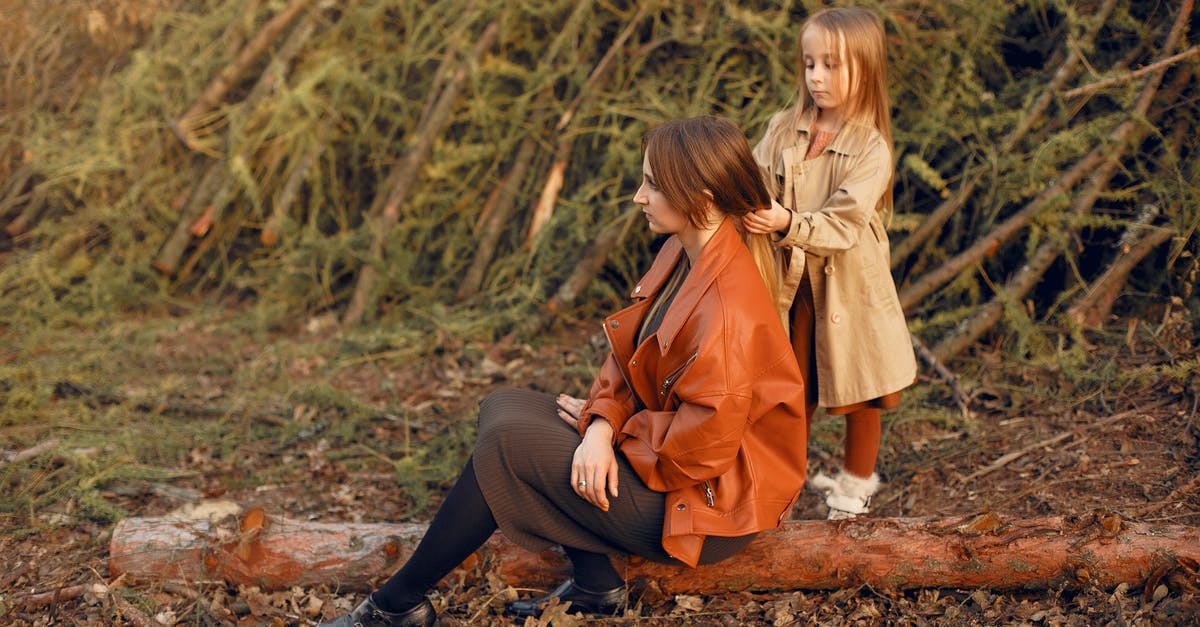 How do I log onto my mojang account on minecraft Pe? - Content girl doing hair for mother How do I log onto my mojang account on minecraft Pe? - Content girl doing hair for mother