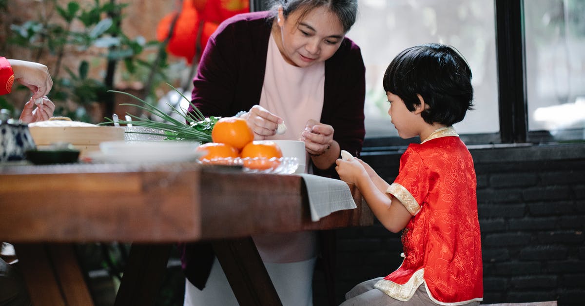 How do I make Minecraft LAN games show up over WiFi? - Asian grandmother helping boy to cook traditional food How do I make Minecraft LAN games show up over WiFi? - Asian grandmother helping boy to cook traditional food