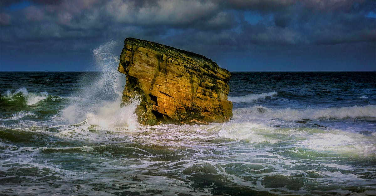 How do I pass the first wave on hard? - Wave over Rock on Sea Shore