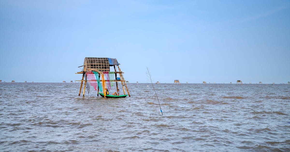 How do I raise the mob capacity of my enderman farm? - Workers in boat near typical structure for raising clams installed in sea water in Vietnam How do I raise the mob capacity of my enderman farm? - Workers in boat near typical structure for raising clams installed in sea water in Vietnam