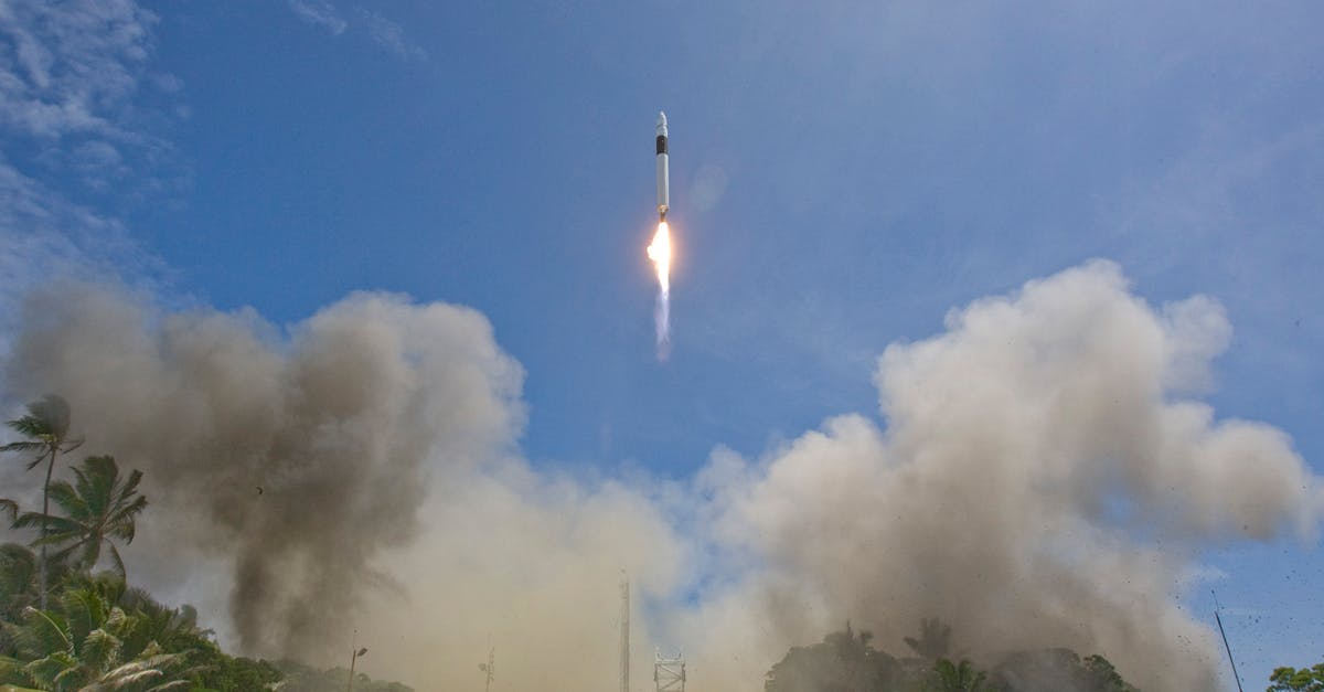 How do I retreat from an expedition with all my resources in Loop Hero? - Cloud of smoke after rocket launch in spaceport