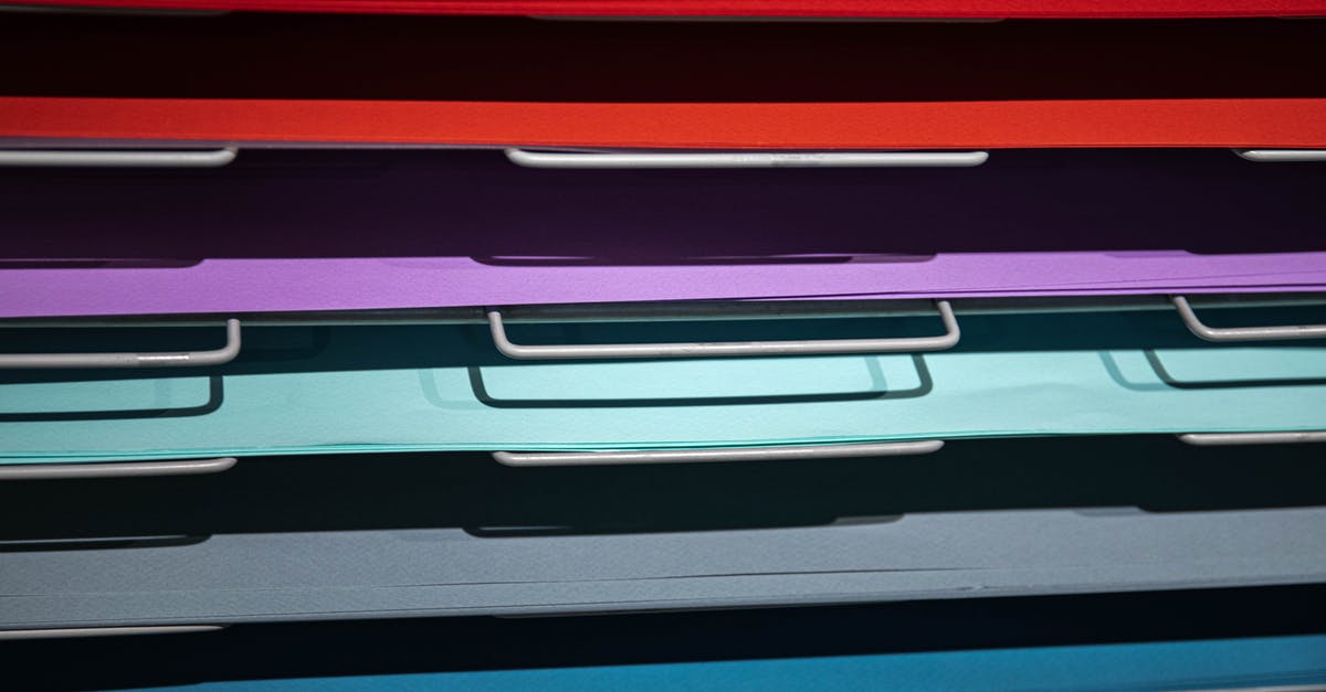 How do I split stacked materials in equal stacks on the crafting table? - Colored Papers on Steel Shelves