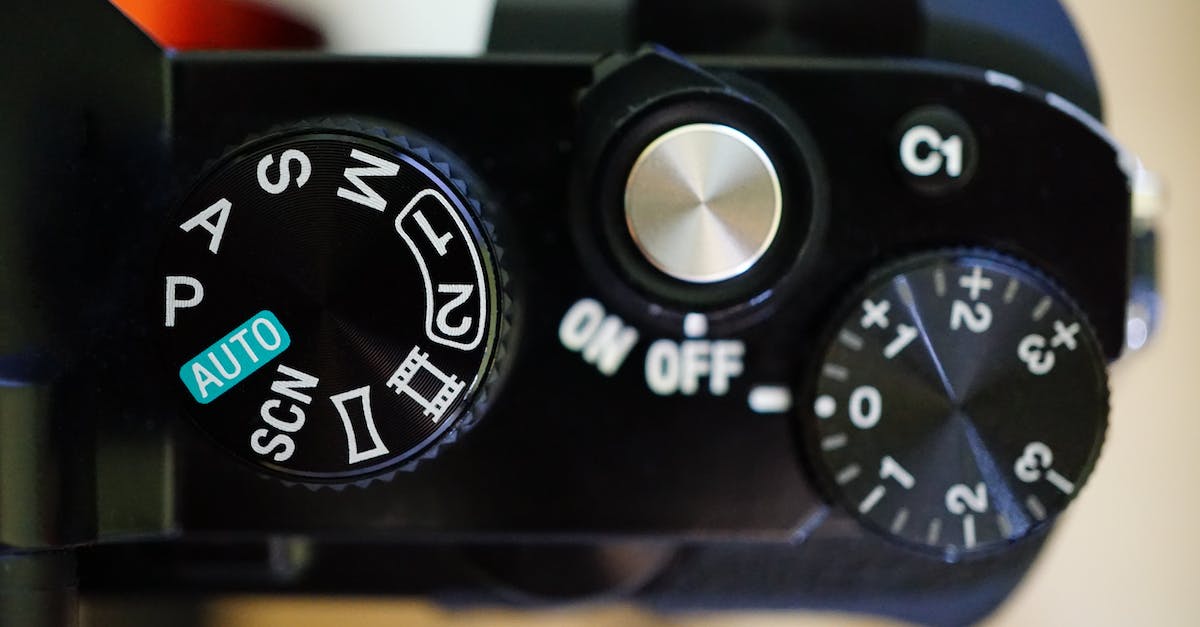 How do I switch to the other side camera of my character? - Black Electric Device How do I switch to the other side camera of my character? - Black Electric Device