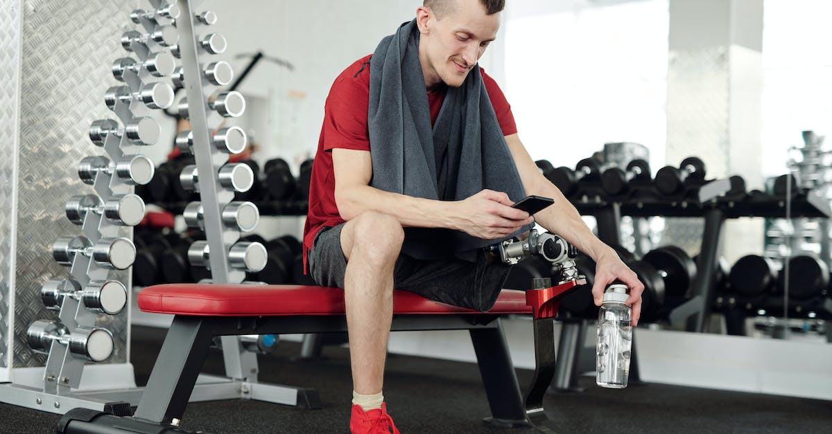 How do you break rotary craft blocks? - Man in Red and Black Polo Shirt and Black Pants Sitting on Red and Black Exercise Bench How do you break rotary craft blocks? - Man in Red and Black Polo Shirt and Black Pants Sitting on Red and Black Exercise Bench