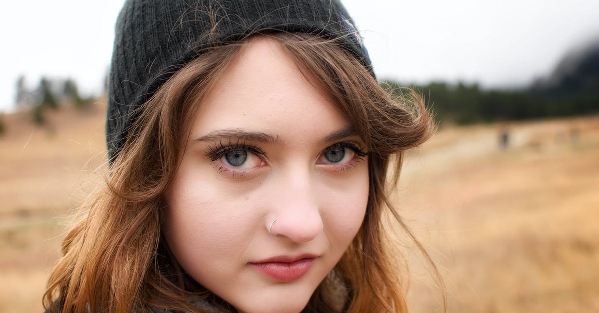How do you cast Eyes of the Hawk? - Girl in Gray Knit Scarf