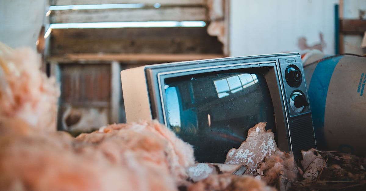 How do you damage the ?? level enemies? - Old TV in shabby barn in countryside