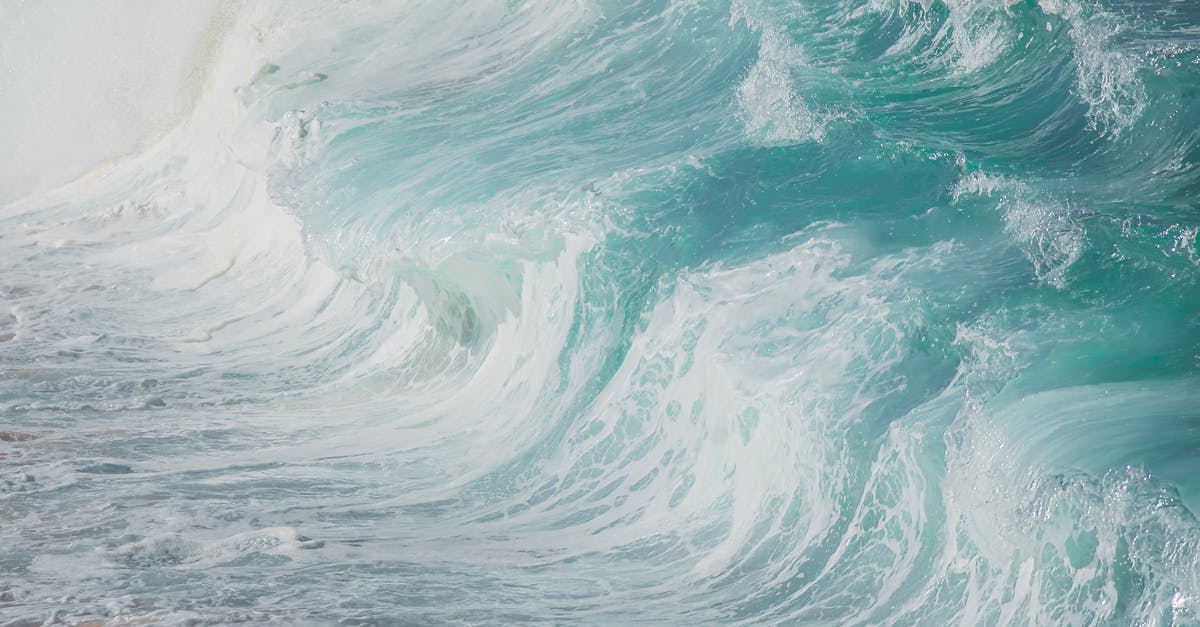 How do you get rid of large quantities of water in Minecraft PE [duplicate] - Free stock photo of beach, crash, foam
