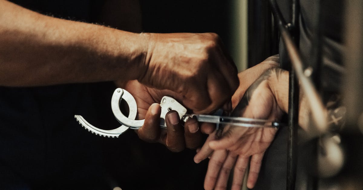 How do you get the dialoge to pay the crime bounty off? - Handcuffs Being Taken Off