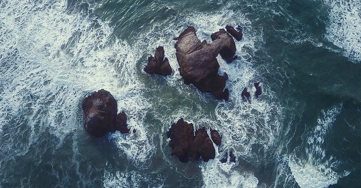 How do you get to Whirlpool level? - Splashing Wave on Rock How do you get to Whirlpool level? - Splashing Wave on Rock