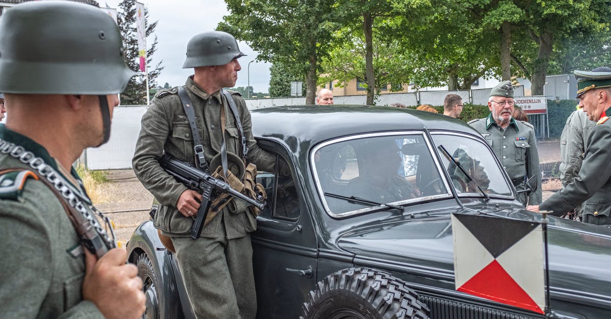 How do you get your weapons out, in Grand Theft Auto 5 races? - Soldiers Surrounding Vehicle How do you get your weapons out, in Grand Theft Auto 5 races? - Soldiers Surrounding Vehicle