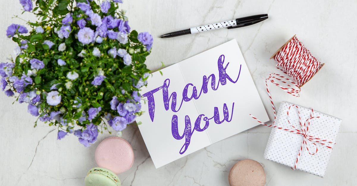 How do you read the UI for the items you currently own? - Purple Petaled Flower and Thank You Card