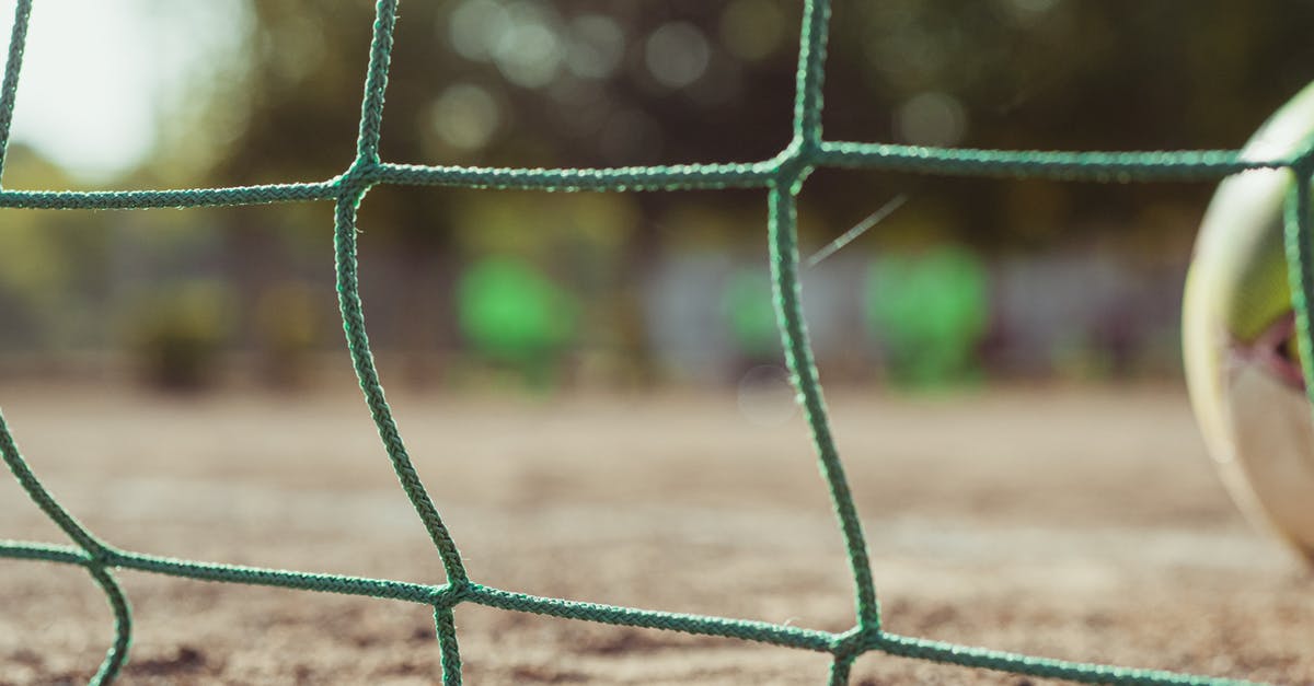 How do you remove a SPECIFIC level of potion effect from a player? - Football goal on shabby stadium in summer