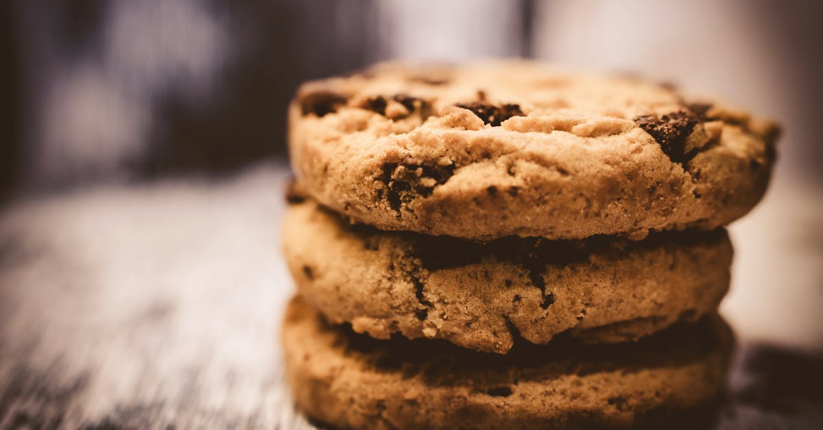 How does Blur stack with resistances? - Macro Photography of Pile of 3 Cookie