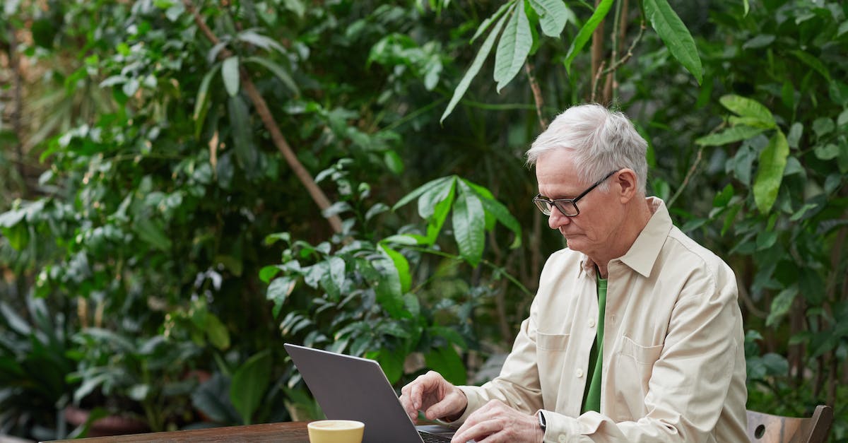 How does Boss-Loot in Elder scrolls online work? - Man Busy Using His Laptop How does Boss-Loot in Elder scrolls online work? - Man Busy Using His Laptop