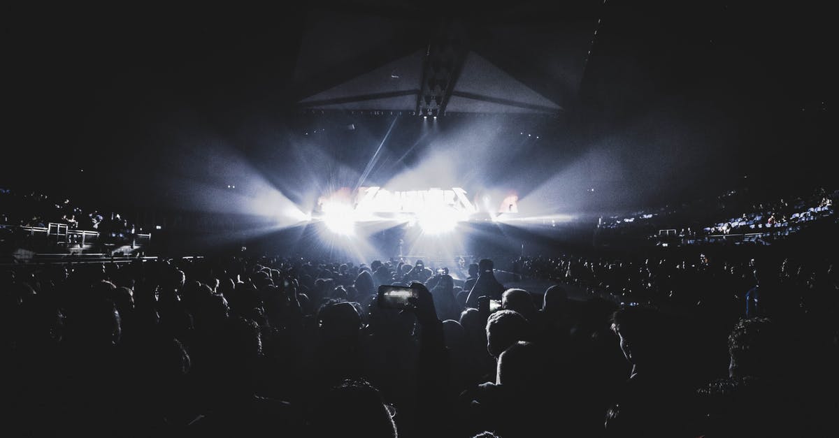 How does the Arena work? - Crowd Watching Show Inside the Dark Stadium How does the Arena work? - Crowd Watching Show Inside the Dark Stadium