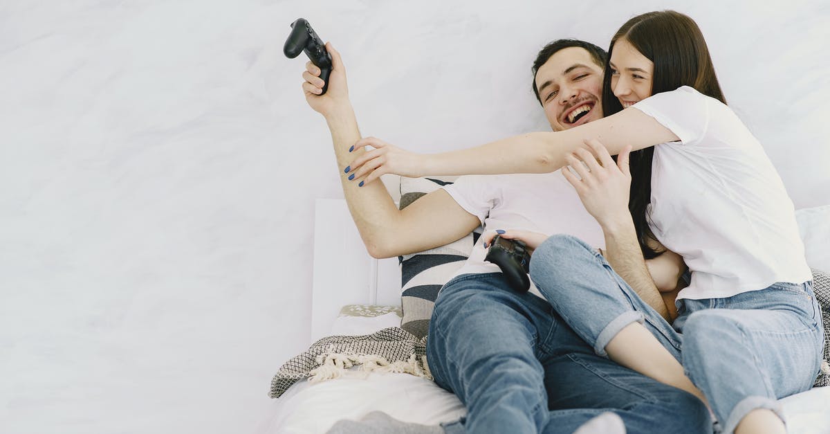 How does unavailability of a gyroscope affect gaming? - Photo of Man and Woman Having Fun