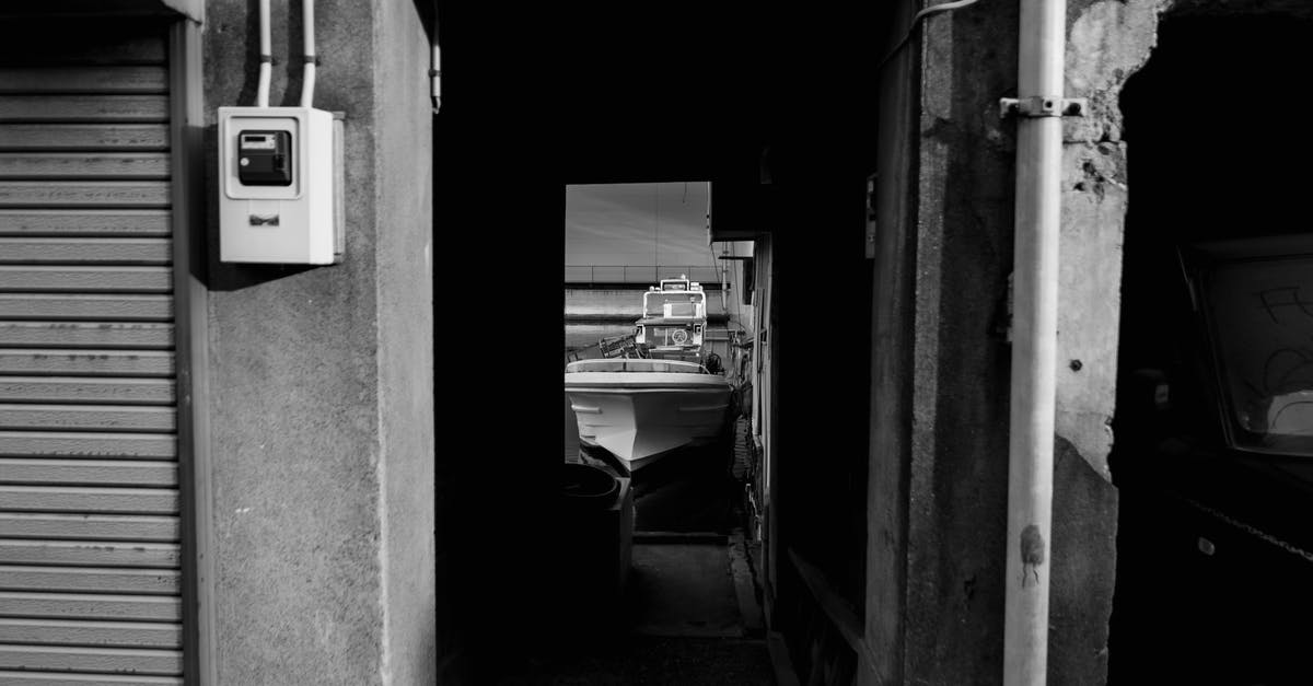How is dark elixir distributed among storage buildings? - Black and White Photo of a Storage Building How is dark elixir distributed among storage buildings? - Black and White Photo of a Storage Building