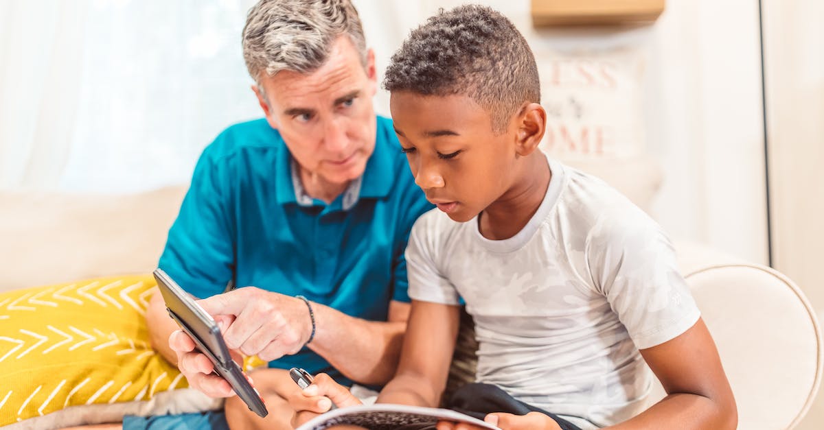 How is XP calculated in Don't Starve? - A Man and a Boy Studying Together
