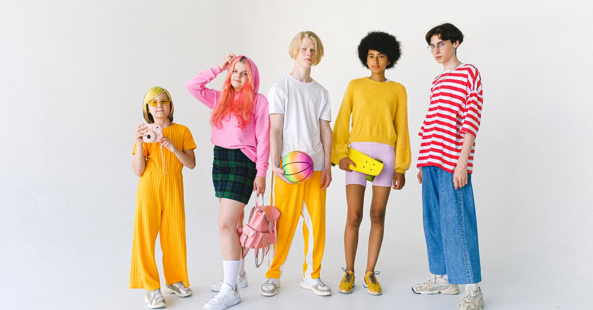 How long do arrows shot into a player take to despawn - Group of diverse teenagers in colorful outfits How long do arrows shot into a player take to despawn - Group of diverse teenagers in colorful outfits