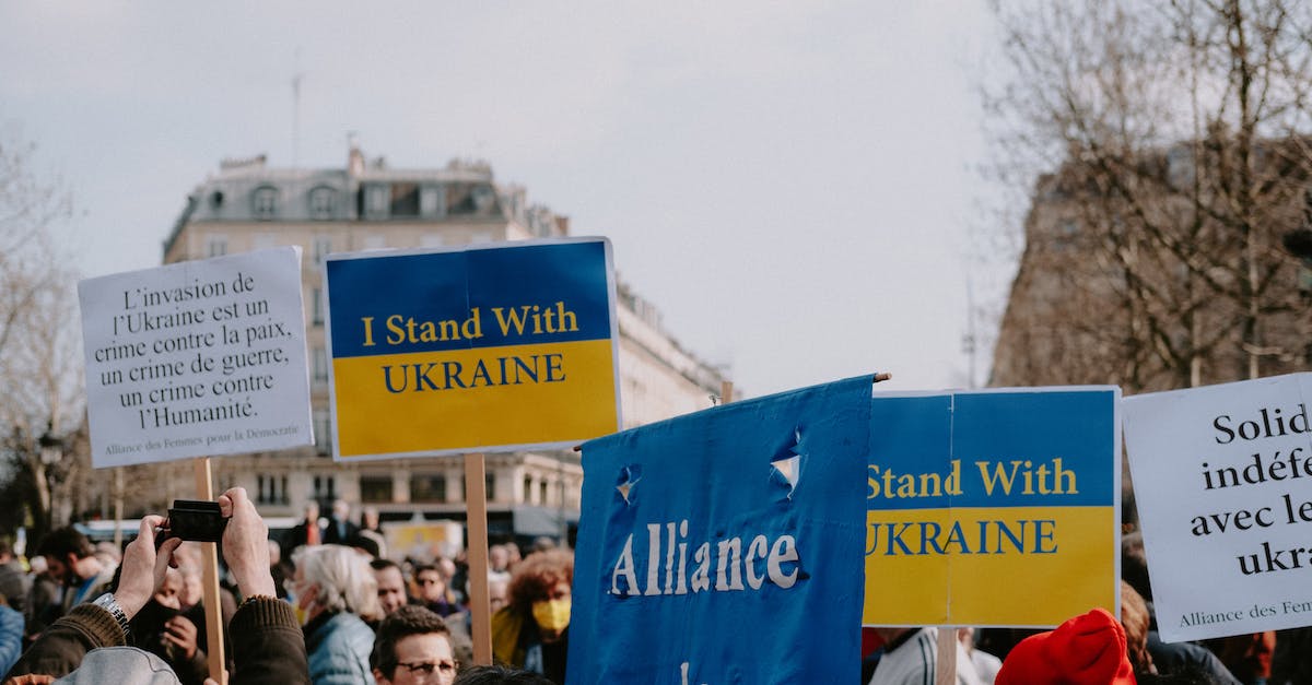 How long do conflict zones/civil wars last? - People on Protest Against War in Ukraine How long do conflict zones/civil wars last? - People on Protest Against War in Ukraine