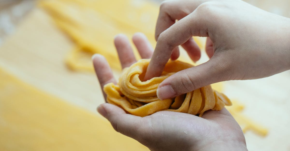 How long does roll take to end? - Woman making homemade pasta with egg dough