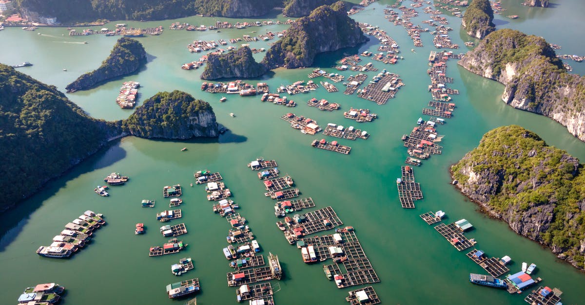 How many islands are there? - Landscape with Sea, Islands and Boats