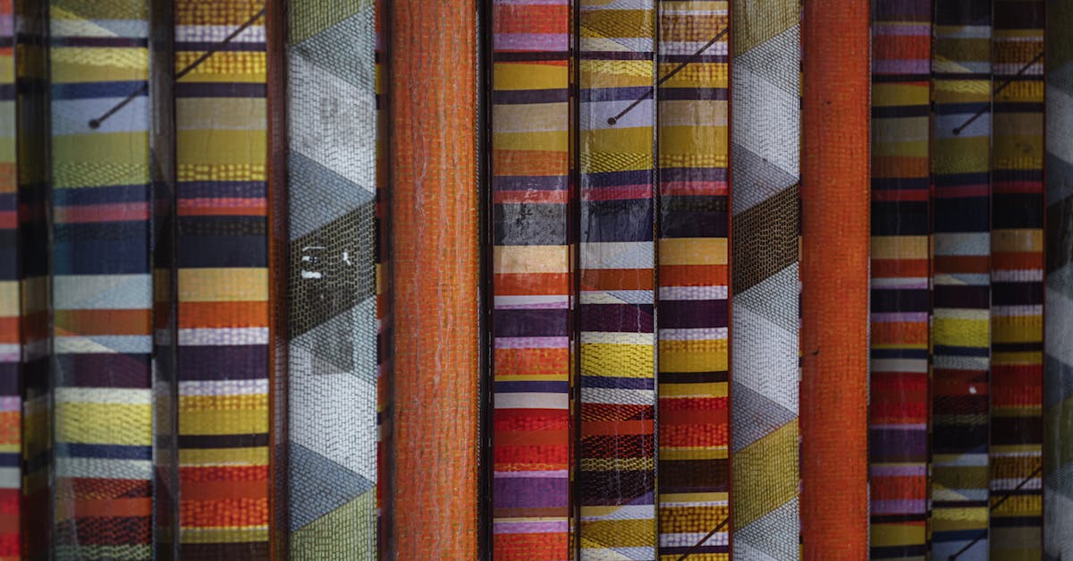 How many patterns can be stored in a pattern provider? - Many different bright textures of walls with colorful various stripes placed in rows