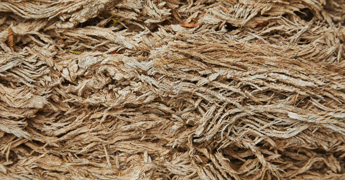 How many villages are there at radar 20? - Pile of dry straw in nature How many villages are there at radar 20? - Pile of dry straw in nature