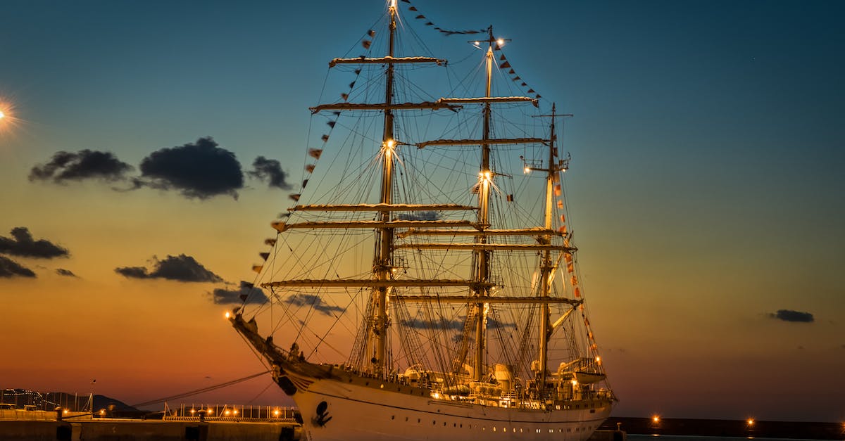 How to decide later when a ship is captured but the dock is full? - White Ship during Golden Hour