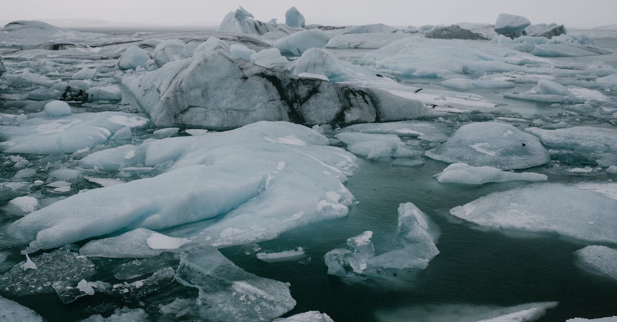 How to enable 60 fps in Alice Madness Returns? - Ice on Body of Water