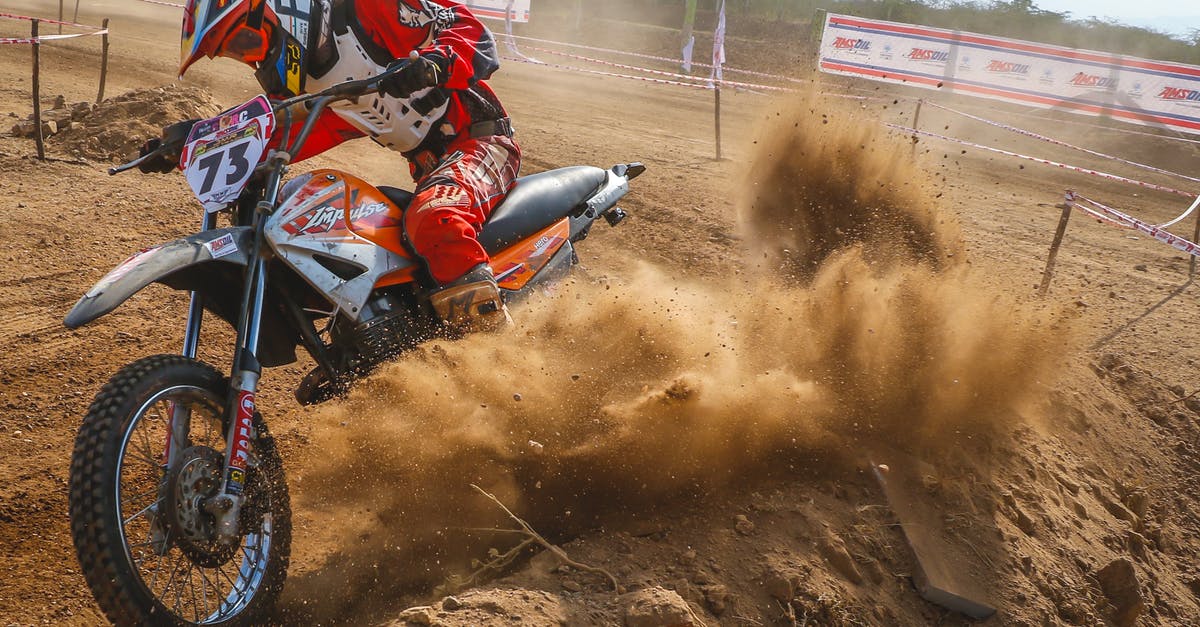 How to fix track not rendering in Star Wars Episode I Racer? - Man Riding Motocross Dirt Bike on Dirt Road